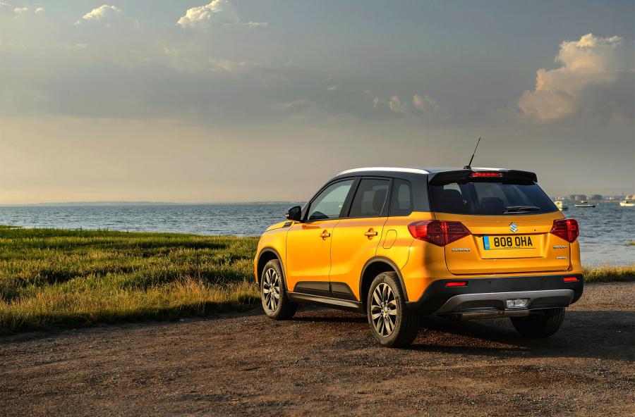  Suzuki Vitara SZ5 with Accessories 2019 года  (UK) (фото 15 из 27)